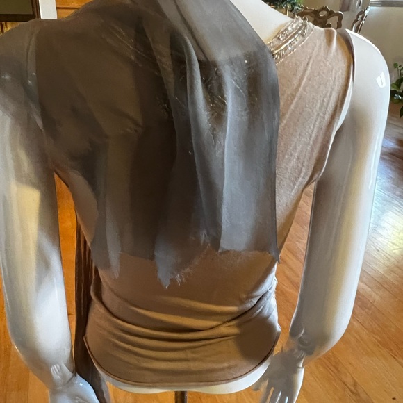 LOYANDFORD TOP - Picture 4 of 12